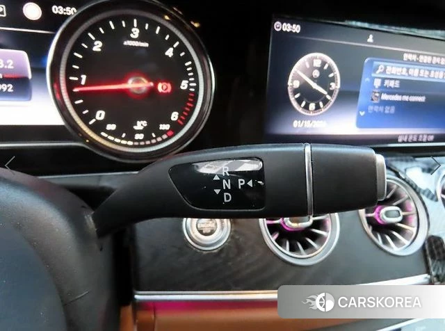Mercedes-Benz E-Class W213 2019 Серебряный из Кореи, фото 6