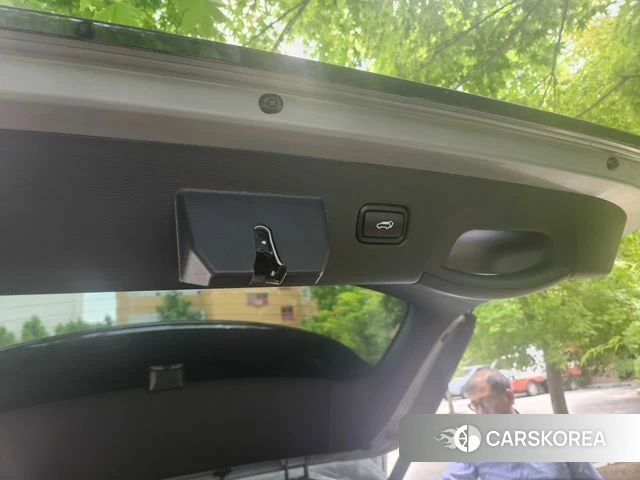 Kia The New Sportage 5th Generation 2024 Серебристо-серый из Кореи, фото 6