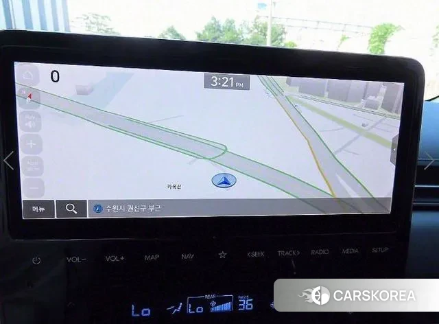 Hyundai Staria 2023 Белый из Кореи, фото 6