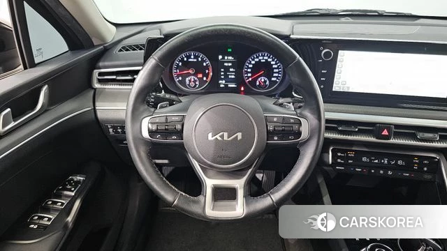 Kia K5 3rd generation 2022 Черный из Кореи, фото 6