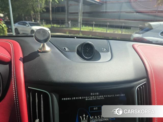 Maserati Levante 2019 Черный из Кореи, фото 6