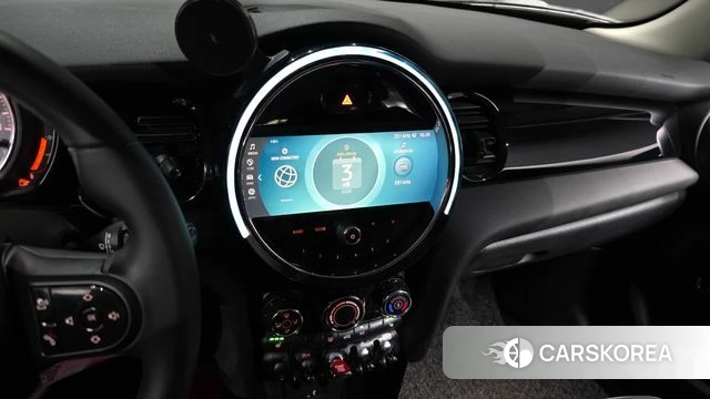 Mini Cooper 2021 Красный из Кореи, фото 6