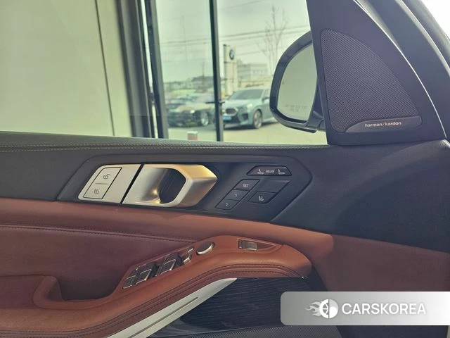 BMW X7 (G07) 2020 Белый из Кореи, фото 6