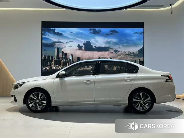 Peugeot 408 2020 Белый из Китая, фото 6