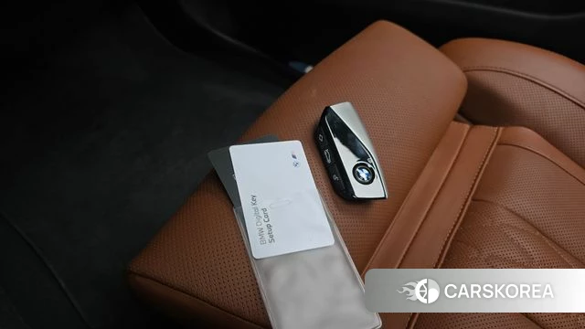 BMW X7 (G07) 2026 Белый из Кореи, фото 6