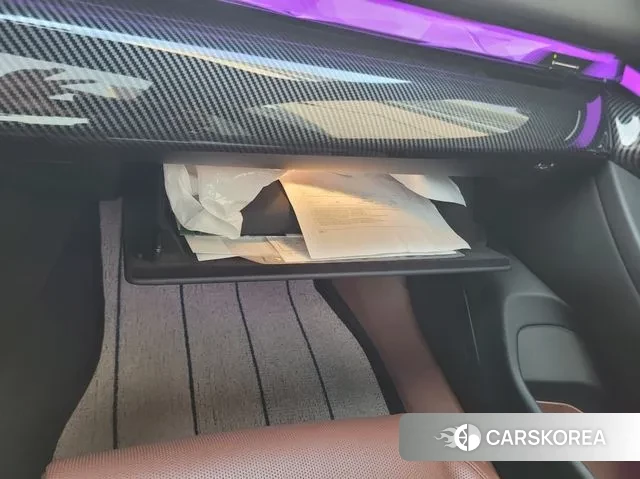 BMW 5 Series (G60) 2024 Черный из Кореи, фото 6