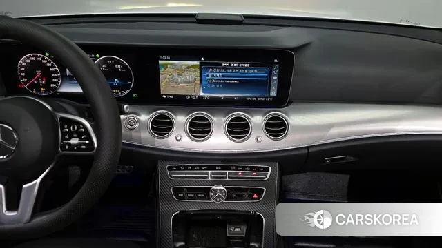 Mercedes-Benz E-Class W213 2019 Белый из Кореи, фото 6