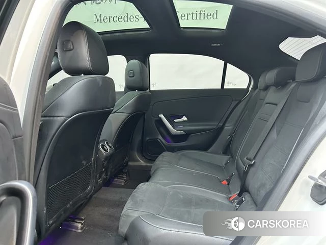 Mercedes-Benz Class A 2022 Белый из Китая, фото 6