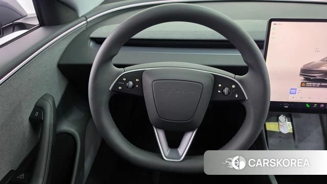 Tesla Model 3 2025 Серый из Кореи, фото 6