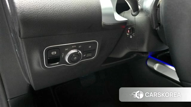 Mercedes-Benz GLB-Class X247 2024 Черный из Кореи, фото 6