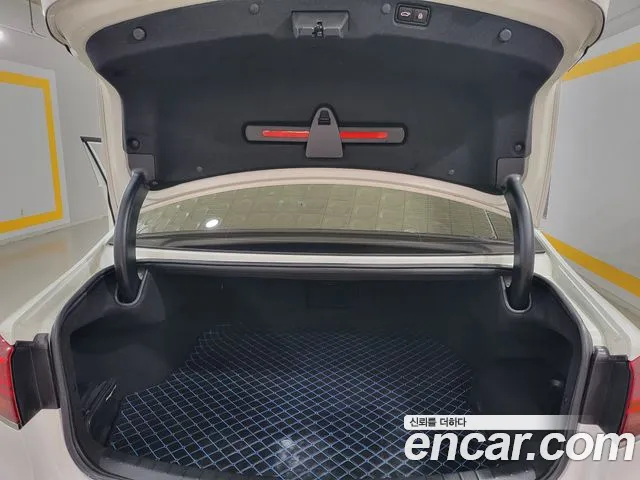 Kia K7 Premier Hybrid 2020 Белый из Кореи, фото 6