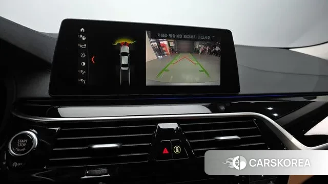 BMW 5 Series (G30) 2018 Светло-серебряный цвет из Кореи, фото 6