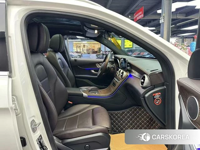Mercedes-Benz GLC 2022 Белый из Китая, фото 6