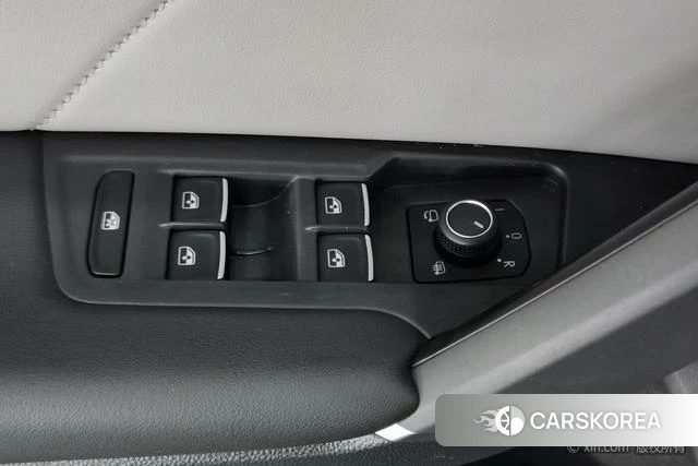Volkswagen Tanyue 2024 Темно-серый из Китая, фото 6