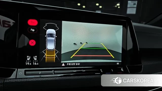 Volkswagen Golf 8th Generation 2024 Белый из Кореи, фото 6