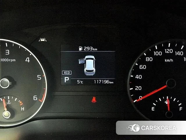 Kia Sportage The Bold 2018 Белый из Кореи, фото 6