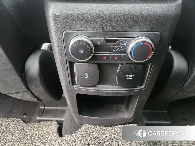 Ford Explorer 6th Generation 2020 Белый из Кореи, фото 6