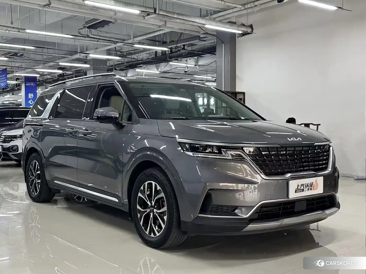 Kia Carnival 2022 Silver/gray из Китая, фото 6
