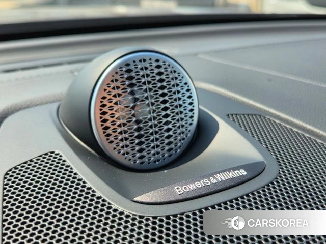 Volvo XC60 second Generation 2026 Красный из Кореи, фото 6