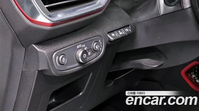 Chevrolet (GM Daewoo) Trailblazer 2021 Белый из Кореи, фото 6