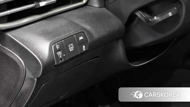 Hyundai Avante Hybrid (CN7) 2021 Серебристо-серый из Кореи, фото 6