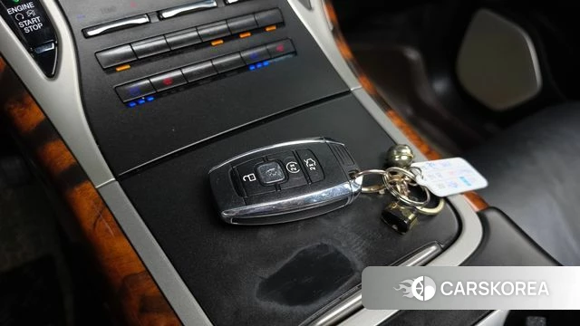 Lincoln MKX 2nd Generation 2018 Белый из Кореи, фото 6