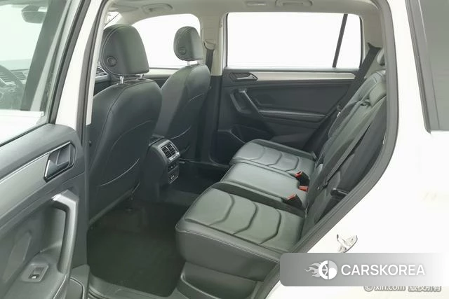 Volkswagen Tiguan L 2018 Белый из Китая, фото 6