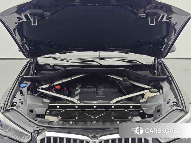 BMW X5 (imported) 2021 Черный из Китая, фото 6