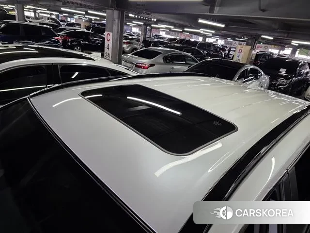 Toyota RAV4 5th Generation 2023 Белый из Кореи, фото 6