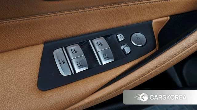 BMW 5 Series (G30) 2021 Черный из Кореи, фото 6