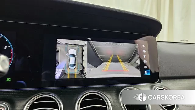 Mercedes-Benz E-Class W213 2022 Белый из Кореи, фото 6