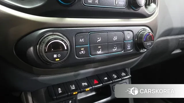 Chevrolet (GM Daewoo) Real New Colorado 2021 Черный из Кореи, фото 6