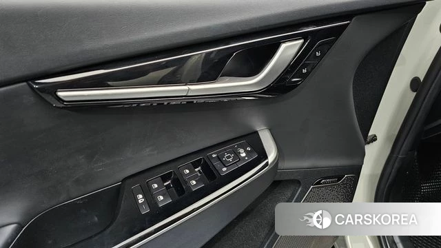 Kia EV6 2022 Серебристо-серый из Кореи, фото 6