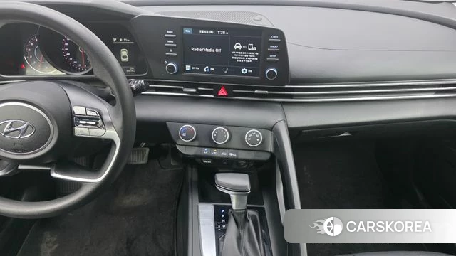 Hyundai Avante (CN7) 2020 Серебристо-серый из Кореи, фото 6