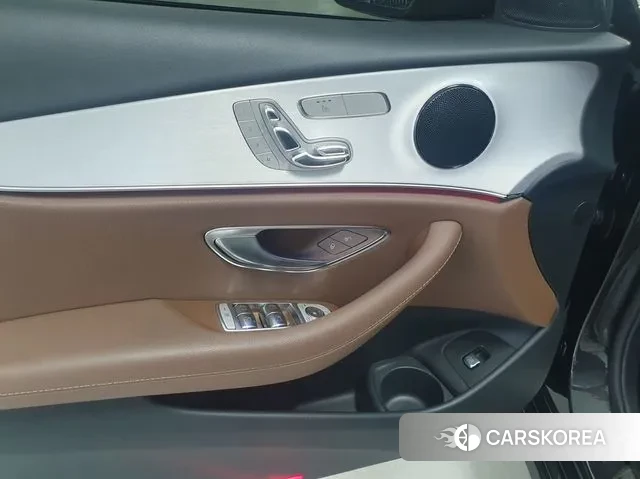 Mercedes-Benz E-Class W213 2020 Серый из Кореи, фото 6