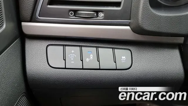 Hyundai Avante AD id 2322520 из Кореи 6