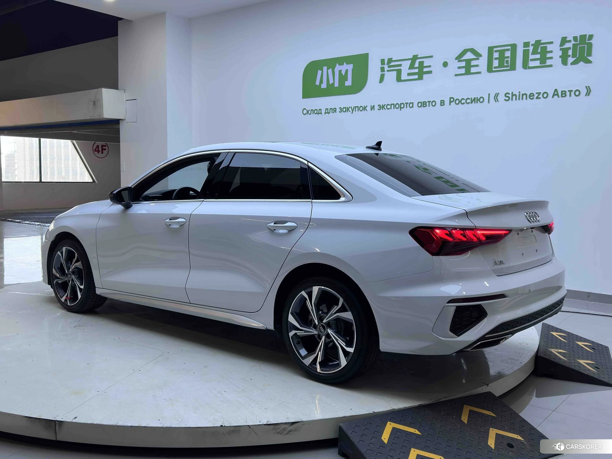 Audi A3 2023 Белый из Китая, фото 6