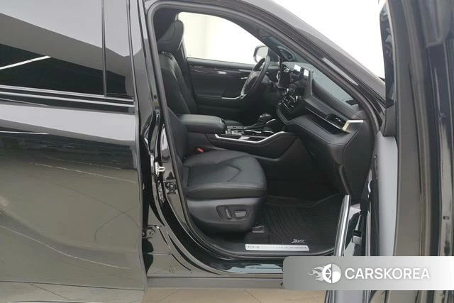 Toyota Crown Lufang 2023 Черный из Китая, фото 6