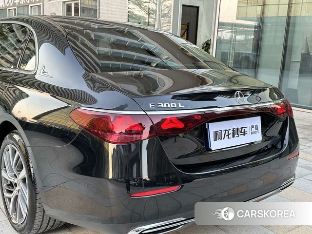 Mercedes-Benz E-class 2025 Черный из Китая, фото 6