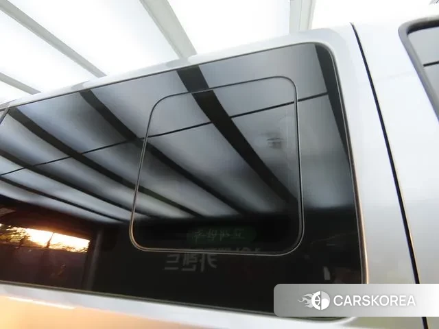 Hyundai The New Grand Starex 2020 Серебристо-серый из Кореи, фото 6