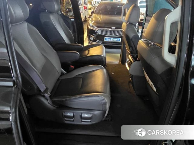 Kia The New Carnival 4th Generation 2024 Черный из Кореи, фото 6