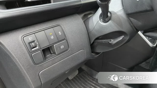 Hyundai Staria 2022 Серебряный из Кореи, фото 6