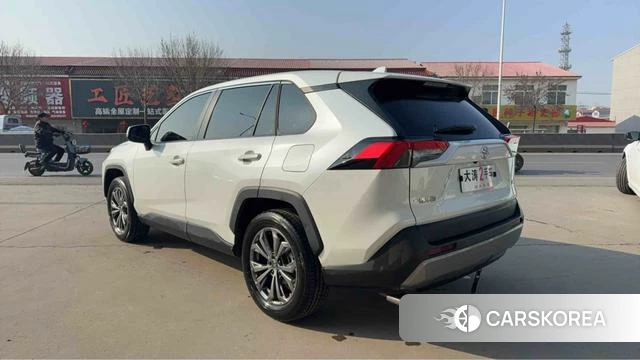 Toyota RAV4 Rongfang 2024 Белый из Китая, фото 6