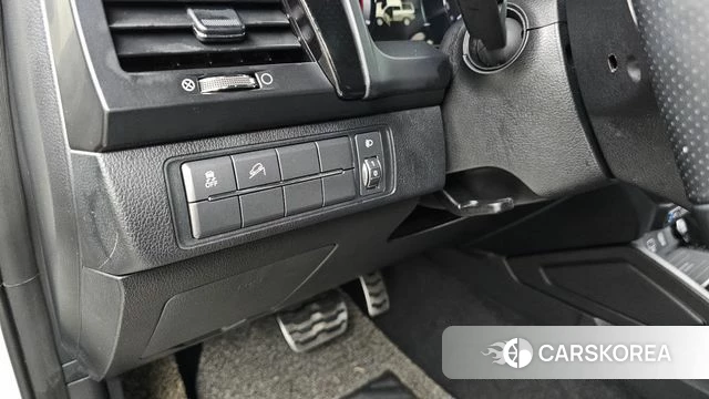 Ssangyong Rexton Sports Cannes 2020 Белый из Кореи, фото 6