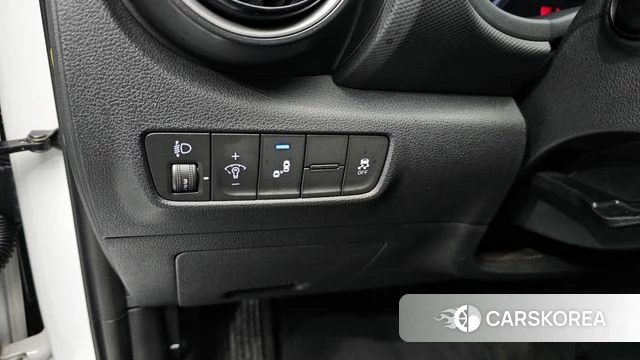 Hyundai Kona 2018 Белый из Кореи, фото 6