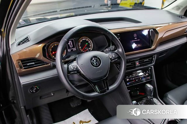 Volkswagen Tuyue 2022 Темно-серый из Китая, фото 6