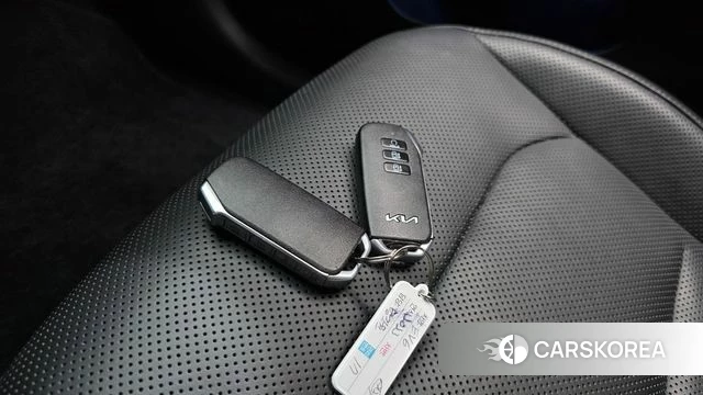 Kia EV6 2023 Белый из Кореи, фото 6