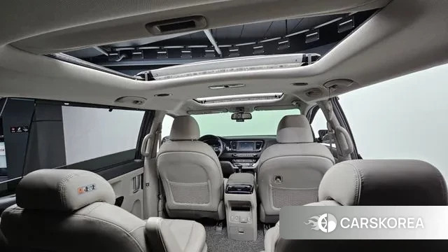 Kia The New Carnival 2018 Серый из Кореи, фото 6