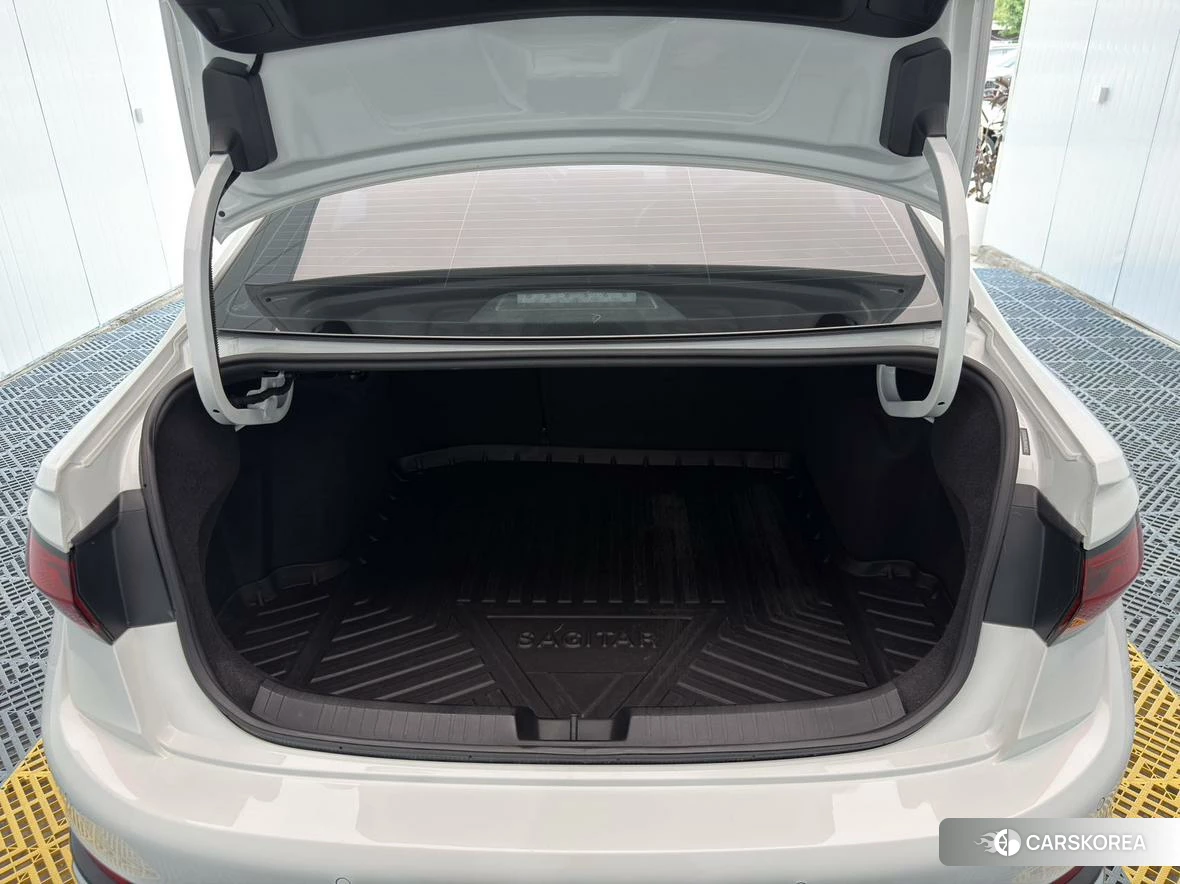 Volkswagen Sagitar 2022 Белый из Китая, фото 6