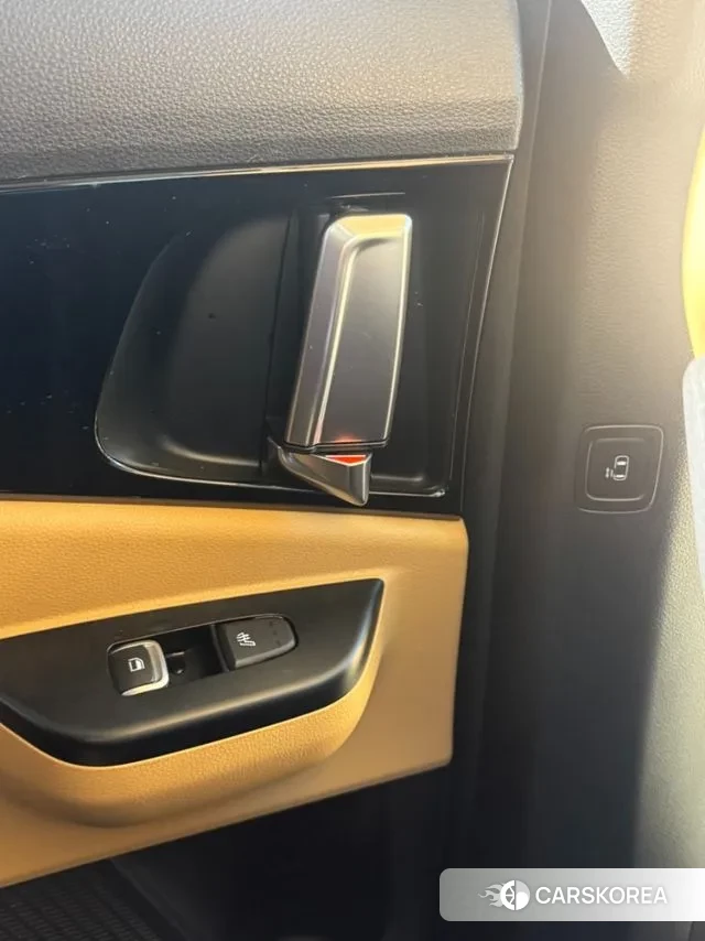 Kia Carnival 4th generation 2021 Жемчужный цвет из Кореи, фото 6